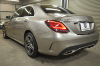 メルセデスベンツ Cクラス C200 ﾛｰﾚｳｽED ｽﾎﾟｰﾂﾌﾟﾗｽP ﾚｰﾀﾞｰｾｰﾌﾃｨP 後期 革 ﾍｯﾄﾞｱｯﾌﾟD 液晶ﾒｰﾀｰ ﾌｯﾄﾄﾗﾝｸ ﾜｲﾔﾚｽﾁｬｰｼﾞ ｴｱｻｽ AMGｴｱﾛ18AW ﾃﾞｨｽﾄﾛﾆｯｸ ﾌﾞﾗｲﾝﾄﾞｽﾎﾟｯﾄ ﾚｰﾝｷｰﾌﾟ ﾅﾋﾞTV ﾊﾞｯｸｶﾒﾗ ｷｰﾚｽｺﾞｰ 2年保証