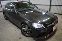 メルセデスベンツ Cクラス C220d ﾛｰﾚｳｽED ｽﾎﾟｰﾂﾌﾟﾗｽP ﾚｰﾀﾞｰｾｰﾌﾃｨP 後期 革 ﾍｯﾄﾞｱｯﾌﾟD 液晶ﾒｰﾀｰ ﾌｯﾄﾄﾗﾝｸ ﾜｲﾔﾚｽﾁｬｰｼﾞ ｴｱｻｽ AMGｴｱﾛ18AW ﾃﾞｨｽﾄﾛﾆｯｸ ﾌﾞﾗｲﾝﾄﾞｽﾎﾟｯﾄ ﾚｰﾝｷｰﾌﾟ ﾅﾋﾞTV ﾊﾞｯｸｶﾒﾗ ｷｰﾚｽｺﾞｰ 2年保証