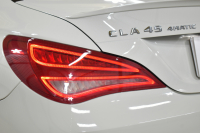 AMG CLAクラス CLA45 4ﾏﾁｯｸ ﾚｰﾀﾞｰｾｰﾌﾃｨP 高出力ｴﾝｼﾞﾝ360馬力 ﾊﾟﾉﾗﾏｻﾝﾙｰﾌ ﾋｰﾀｰ黒革 ﾃﾞｨｽﾄﾛﾆｯｸﾌﾟﾗｽ ﾌﾞﾗｲﾝﾄﾞｽﾎﾟｯﾄ AMGｴｱﾛ18AW ｷｰﾚｽGO 地ﾃﾞｼﾞ ﾊﾞｯｸｶﾒﾗ ﾊﾟｰｸﾄﾛﾆｯｸ 2年保証