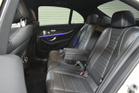 メルセデスベンツ Eクラス E200 ｽﾎﾟｰﾂ BSG搭載 ｴｸｽｸﾙｰｼﾌﾞP AMGﾗｲﾝｲﾝﾃﾘｱP ﾚｰﾀﾞｰｾｰﾌﾃｨP 後期型 革 ﾌﾞﾙﾒｽﾀｰ HUD ｴｱﾊﾞﾗﾝｽP ﾊﾟﾜｰﾄﾗﾝｸ AMGｴｱﾛ19AW MBUXARﾅﾋﾞTV 360ｶﾒﾗ ﾜｲﾔﾚｽﾁｬｰｼﾞ ﾃﾞｨｽﾄﾛ ﾌﾞﾗｲﾝﾄﾞS ﾚｰﾝｷｰﾌﾟ 2年保証