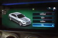 メルセデスベンツ Eクラス E200 ｽﾎﾟｰﾂ BSG搭載 ｴｸｽｸﾙｰｼﾌﾞP AMGﾗｲﾝｲﾝﾃﾘｱP ﾚｰﾀﾞｰｾｰﾌﾃｨP 後期型 革 ﾌﾞﾙﾒｽﾀｰ HUD ｴｱﾊﾞﾗﾝｽP ﾊﾟﾜｰﾄﾗﾝｸ AMGｴｱﾛ19AW MBUXARﾅﾋﾞTV 360ｶﾒﾗ ﾜｲﾔﾚｽﾁｬｰｼﾞ ﾃﾞｨｽﾄﾛ ﾌﾞﾗｲﾝﾄﾞS ﾚｰﾝｷｰﾌﾟ 2年保証