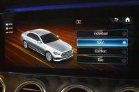 メルセデスベンツ Eクラス E200 ｽﾎﾟｰﾂ BSG搭載 ｴｸｽｸﾙｰｼﾌﾞP AMGﾗｲﾝｲﾝﾃﾘｱP ﾚｰﾀﾞｰｾｰﾌﾃｨP 後期型 革 ﾌﾞﾙﾒｽﾀｰ HUD ｴｱﾊﾞﾗﾝｽP ﾊﾟﾜｰﾄﾗﾝｸ AMGｴｱﾛ19AW MBUXARﾅﾋﾞTV 360ｶﾒﾗ ﾜｲﾔﾚｽﾁｬｰｼﾞ ﾃﾞｨｽﾄﾛ ﾌﾞﾗｲﾝﾄﾞS ﾚｰﾝｷｰﾌﾟ 2年保証