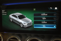 メルセデスベンツ Eクラス E200 ｽﾎﾟｰﾂ BSG搭載 ｴｸｽｸﾙｰｼﾌﾞP AMGﾗｲﾝｲﾝﾃﾘｱP ﾚｰﾀﾞｰｾｰﾌﾃｨP 後期型 革 ﾌﾞﾙﾒｽﾀｰ HUD ｴｱﾊﾞﾗﾝｽP ﾊﾟﾜｰﾄﾗﾝｸ AMGｴｱﾛ19AW MBUXARﾅﾋﾞTV 360ｶﾒﾗ ﾜｲﾔﾚｽﾁｬｰｼﾞ ﾃﾞｨｽﾄﾛ ﾌﾞﾗｲﾝﾄﾞS ﾚｰﾝｷｰﾌﾟ 2年保証