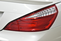 メルセデスベンツ SLクラス SL350 ﾚｰﾀﾞｰｾｰﾌﾃｨP ﾏｼﾞｯｸｽｶｲﾙｰﾌ ｴｱｽｶｰﾌ ﾋｰﾀｰ/ﾍﾞﾝﾁﾚｰﾀｰ黒革 ﾃﾞｨｽﾄﾛ ﾌﾞﾗｲﾝﾄﾞｽﾎﾟｯﾄ Lｷｰﾌﾟ AMGｴｱﾛ19AW ｷｰﾚｽGO PTS ﾌｯﾄﾄﾗﾝｸ 地ﾃﾞｼﾞﾅﾋﾞBｶﾒﾗ 2年保証