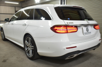 メルセデスベンツ Eクラス E200ﾜｺﾞﾝ AVG ｽﾎﾟｰﾂ 本革仕様 ﾚｰﾀﾞｰSP  9速AT 全席ﾋｰﾀｰ黒革 ﾃﾞｨｽﾄﾛ ﾌﾞﾗｲﾝﾄﾞｽﾎﾟｯﾄ Lｷｰﾌﾟ AMGｴｱﾛ19AW ｷｰﾚｽGO PTS ﾌｯﾄｹﾞｰﾄ ﾌﾞﾙﾒｽﾀｰS 地ﾃﾞｼﾞ360ｶﾒﾗ 2年保証