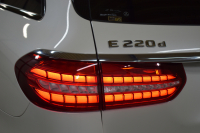 メルセデスベンツ Eクラス E220dﾜｺﾞﾝ ｽﾎﾟｰﾂ ｴｸｽｸﾙｰｼﾌﾞP AMGﾗｲﾝｲﾝﾃﾘｱP ﾚｰﾀﾞｰｾｰﾌﾃｨP 後期型 ﾊﾟﾉﾗﾏｻﾝﾙｰﾌ 革 ﾌﾞﾙﾒｽﾀｰ HUD ｴｱﾊﾞﾗﾝｽP AMGｴｱﾛ19AW MBUXARﾅﾋﾞTV 360ｶﾒﾗ ﾃﾞｨｽﾄﾛ ﾌﾞﾗｲﾝﾄﾞS ｵｰﾄﾃｰﾙｹﾞｰﾄ ｷｰﾚｽｺﾞｰ 2年保証