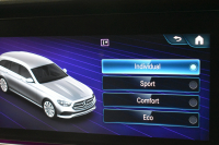 メルセデスベンツ Eクラス E220dﾜｺﾞﾝ ｽﾎﾟｰﾂ ｴｸｽｸﾙｰｼﾌﾞP AMGﾗｲﾝｲﾝﾃﾘｱP ﾚｰﾀﾞｰｾｰﾌﾃｨP 後期型 ﾊﾟﾉﾗﾏｻﾝﾙｰﾌ 革 ﾌﾞﾙﾒｽﾀｰ HUD ｴｱﾊﾞﾗﾝｽP AMGｴｱﾛ19AW MBUXARﾅﾋﾞTV 360ｶﾒﾗ ﾃﾞｨｽﾄﾛ ﾌﾞﾗｲﾝﾄﾞS ｵｰﾄﾃｰﾙｹﾞｰﾄ ｷｰﾚｽｺﾞｰ 2年保証