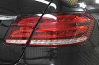 メルセデスベンツ Eクラス メルセデスベンツ Eクラス E250 AVG AMGｽﾎﾟｰﾂ ﾚｰﾀﾞｰｾｰﾌﾃｨP 後期 全席ﾋｰﾀｰ黒革 ﾃﾞｨｽﾄﾛ ﾌﾞﾗｲﾝﾄﾞｽﾎﾟｯﾄ Lｷｰﾌﾟ ｷｰﾚｽGo AMGｴｱﾛ18AW ﾊﾟｰｸﾄﾛ LEDﾍｯﾄﾞ 駐車支援 地ﾃﾞｼﾞﾅﾋﾞ ﾊﾞｯｸｶﾒﾗ 2年保証