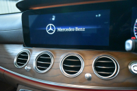 メルセデスベンツ Eクラス E450 4ﾏﾁｯｸ EXCLUSIVE ｴｸｽｸﾙｰｼﾌﾞPKG ﾚｰﾀﾞｰｾｰﾌﾃｨP 367馬力 V6 4WD ﾊﾟﾉﾗﾏｻﾝﾙｰﾌ ﾋｰﾀｰｸｰﾗｰ茶革 ﾃﾞｨｽﾄﾛ BSM Lﾁｪﾝｼﾞ 専用18AW ｷｰﾚｽGO PTS ﾌｯﾄﾄﾗﾝｸ ﾌﾞﾙﾒｽﾀｰS 地ﾃﾞｼﾞﾅﾋﾞ 360ｶﾒﾗ 2年保証