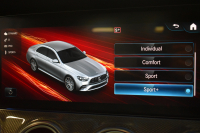 AMG Eクラス E53 4ﾏﾁｯｸ+ ｴｸｽｸﾙｰｼﾌﾞ ﾚｰﾀﾞｰｾｰﾌﾃｨP 後期型 1ｵｰﾅｰ車両 3.0ﾘｯﾀｰ/435馬力 9速AT 4WD ﾊﾟﾉﾗﾏｻﾝﾙｰﾌ ﾋｰﾀｰｸｰﾗｰ黒革 ﾃﾞｨｽﾄﾛ BSM Lﾁｪﾝｼﾞ AMGｴｱﾛ20AW ｷｰﾚｽGO PTS ﾌﾞﾙﾒｽﾀｰ HUD ﾌｯﾄｹﾞｰﾄ LEDﾍｯﾄﾞﾗｲﾄ 地ﾃﾞｼﾞﾅﾋﾞ 360ｶﾒﾗ 2年保証