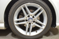 メルセデスベンツ Cクラス C200 ﾌﾞﾙｰｴﾌｨｼｪﾝｼｰ ｱﾊﾞﾝｷﾞｬﾙﾄﾞ ﾚｰﾀﾞｰｾｰﾌﾃｨP AMGｽﾀｲﾘﾝｸﾞP ｱﾄﾞﾊﾞﾝｽﾄﾗｲﾄP 後期 AMGｴｱﾛ17AW  ﾃﾞｨｽﾄﾛﾆｯｸ ﾌﾞﾗｲﾝﾄﾞｽﾎﾟｯﾄ ﾚｰﾝｷｰﾌﾟ ﾅﾋﾞTV ﾊﾞｯｸｶﾒﾗ 2年保証