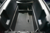 メルセデスベンツ Cクラス C200ﾜｺﾞﾝ AVG AMGﾗｲﾝ ﾚｰﾀﾞｰｾｰﾌﾃｨP 後期 AMGｴｱﾛ18AW ｴｱｻｽ 革 ﾃﾞｨｽﾄﾛﾆｯｸ ﾌﾞﾗｲﾝﾄﾞｽﾎﾟｯﾄ ﾚｰﾝｷｰﾌﾟ ﾅﾋﾞTV ﾊﾞｯｸｶﾒﾗ ｵｰﾄﾃｰﾙｹﾞｰﾄ ｷｰﾚｽｺﾞｰ 2年保証