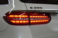 メルセデスベンツ Eクラス E200ﾜｺﾞﾝ ｽﾎﾟｰﾂ BSG搭載 ｴｸｽｸﾙｰｼﾌﾞP AMGﾗｲﾝｲﾝﾃﾘｱP ﾚｰﾀﾞｰｾｰﾌﾃｨP 後期型 ﾊﾟﾉﾗﾏｻﾝﾙｰﾌ 革 ﾌﾞﾙﾒｽﾀｰ HUD ｴｱﾊﾞﾗﾝｽP ﾊﾟﾜｰﾄﾗﾝｸ AMGｴｱﾛ19AW MBUXARﾅﾋﾞTV 360ｶﾒﾗ ﾜｲﾔﾚｽﾁｬｰｼﾞ ﾃﾞｨｽﾄﾛ ﾌﾞﾗｲﾝﾄﾞS ﾚｰﾝｷｰﾌﾟ 2年保証