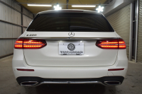 メルセデスベンツ Eクラス E200ﾜｺﾞﾝ ｽﾎﾟｰﾂ BSG搭載 ｴｸｽｸﾙｰｼﾌﾞP AMGﾗｲﾝｲﾝﾃﾘｱP ﾚｰﾀﾞｰｾｰﾌﾃｨP 後期型 ﾊﾟﾉﾗﾏｻﾝﾙｰﾌ 革 ﾌﾞﾙﾒｽﾀｰ HUD ｴｱﾊﾞﾗﾝｽP ﾊﾟﾜｰﾄﾗﾝｸ AMGｴｱﾛ19AW MBUXARﾅﾋﾞTV 360ｶﾒﾗ ﾜｲﾔﾚｽﾁｬｰｼﾞ ﾃﾞｨｽﾄﾛ ﾌﾞﾗｲﾝﾄﾞS ﾚｰﾝｷｰﾌﾟ 2年保証