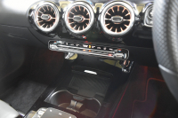 メルセデスベンツ CLAクラス CLA200d ｼｭｰﾃｨﾝｸﾞﾌﾞﾚｰｸ AMGﾗｲﾝ AMGﾚｻﾞｰｴｸｽｸﾙｰｼﾌﾞP ｱﾄﾞﾊﾞﾝｽﾄﾞP ﾅﾋﾞｹﾞｰｼｮﾝP ﾚｰﾀﾞｰｾｰﾌﾃｨP ﾊﾟﾉﾗﾏｻﾝﾙｰﾌ 革 AMGｴｱﾛ18AW MBUXﾅﾋﾞTV HUD 360ｶﾒﾗ ﾃﾞｨｽﾄﾛ ﾌﾞﾗｲﾝﾄﾞS ﾚｰﾝｷｰﾌﾟ ﾌｯﾄｹﾞｰﾄ ｷｰﾚｽｺﾞｰ 2年保証