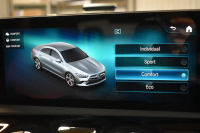 メルセデスベンツ CLAクラス CLA200d AMGﾗｲﾝ AMGﾚｻﾞｰｴｸｽｸﾙｰｼﾌﾞP ｱﾄﾞﾊﾞﾝｽﾄﾞP ﾅﾋﾞｹﾞｰｼｮﾝP ﾚｰﾀﾞｰｾｰﾌﾃｨP 1ｵｰﾅｰ ﾊﾟﾉﾗﾏｻﾝﾙｰﾌ 革 AMGｴｱﾛ18AW MBUXﾅﾋﾞTV HUD 360ｶﾒﾗ ｱﾄﾞﾊﾞﾝｽﾄﾞｻｳﾝﾄﾞ ﾃﾞｨｽﾄﾛ ﾌﾞﾗｲﾝﾄﾞS ﾚｰﾝｷｰﾌﾟ ﾌｯﾄﾄﾗﾝｸ ｷｰﾚｽｺﾞｰ 2年保証