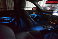 AMG Cクラス C43 4MATIC ｴｸｽｸﾙｰｼﾌﾞP ﾚｰﾀﾞｰｾｰﾌﾃｨP ﾊﾟﾉﾗﾏｻﾝﾙｰﾌ 革 ﾌﾞﾙﾒｽﾀｰｻｳﾝﾄﾞ ﾌｯﾄﾄﾗﾝｸ ｴｱﾊﾞﾗﾝｽP ｴｱﾛ19AW ﾃﾞｨｽﾄﾛﾆｯｸ ﾌﾞﾗｲﾝﾄﾞｽﾎﾟｯﾄ ﾚｰﾝｷｰﾌﾟ ﾅﾋﾞTV ﾊﾞｯｸｶﾒﾗ ｷｰﾚｽｺﾞｰ 2年保証