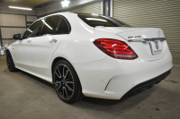 AMG Cクラス C43 4MATIC ｴｸｽｸﾙｰｼﾌﾞP ﾚｰﾀﾞｰｾｰﾌﾃｨP ﾊﾟﾉﾗﾏｻﾝﾙｰﾌ 革 ﾌﾞﾙﾒｽﾀｰｻｳﾝﾄﾞ ﾌｯﾄﾄﾗﾝｸ ｴｱﾊﾞﾗﾝｽP ｴｱﾛ19AW ﾃﾞｨｽﾄﾛﾆｯｸ ﾌﾞﾗｲﾝﾄﾞｽﾎﾟｯﾄ ﾚｰﾝｷｰﾌﾟ ﾅﾋﾞTV ﾊﾞｯｸｶﾒﾗ ｷｰﾚｽｺﾞｰ 2年保証