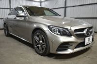 メルセデスベンツ Cクラス C200 4MATIC AVG AMGﾗｲﾝ ﾚｻﾞｰｴｸｽｸﾙｰｼﾌﾞP ﾚｰﾀﾞｰｾｰﾌﾃｨP 後期 4WD 赤革 ﾌﾞﾙﾒｽﾀｰS HUD ｴｱﾊﾞﾗﾝｽP 液晶ﾒｰﾀｰ ﾌｯﾄﾄﾗﾝｸ AMGｴｱﾛ18AW ﾃﾞｨｽﾄﾛ ﾌﾞﾗｲﾝﾄﾞS ﾚｰﾝｷｰﾌﾟ ﾅﾋﾞTV Bｶﾒﾗ ｷｰﾚｽｺﾞｰ 2年保証