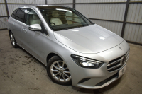 メルセデスベンツ Bクラス B200d ﾚｻﾞｰｴｸｽｸﾙｰｼﾌﾞP ｱﾄﾞﾊﾞﾝｽﾄﾞP ﾚｰﾀﾞｰSP  ﾅﾋﾞｹﾞｰｼｮﾝP ﾊﾟﾉﾗﾏｻﾝﾙｰﾌ MBUXｼｽﾃﾑ ﾋｰﾀｰ付ﾏｷｱｰﾄﾍﾞｰｼﾞｭ革 ACC BSM Lﾁｪﾝｼﾞ 17AW ﾏﾙﾁLED HUD 対話式ﾅﾋﾞTV 360ｶﾒﾗ 2年保証