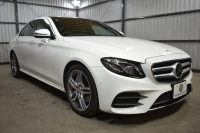 メルセデスベンツ Eクラス E200 AVGｽﾎﾟｰﾂ ﾚｻﾞｰｴｸｽｸﾙｰｼﾌﾞP ﾚｰﾀﾞｰｾｰﾌﾃｨP 1ｵｰﾅｰ ﾊﾟﾉﾗﾏｻﾝﾙｰﾌ 革 ﾌﾞﾙﾒｽﾀｰｻｳﾝﾄﾞ ｴｱﾊﾞﾗﾝｽP ｵｰﾄﾄﾗﾝｸ AMGｴｱﾛ19AW ﾃﾞｨｽﾄﾛﾆｯｸ ﾌﾞﾗｲﾝﾄﾞｽﾎﾟｯﾄ ﾚｰﾝｷｰﾌﾟ ﾅﾋﾞTV 360ｶﾒﾗ ｷｰﾚｽｺﾞｰ 2年保証