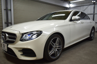 メルセデスベンツ Eクラス E300 AVG ｽﾎﾟｰﾂ ｴｸｽｸﾙｰｼﾌﾞ ﾚｰﾀﾞｰｾｰﾌﾃｨP 中期型 全席ﾋｰﾀｰ革 ﾃﾞｨｽﾄﾛ AMGｴｱﾛ19AW ｷｰGo ﾌｯﾄｹﾞｰﾄ ﾍｯﾄﾞｱｯﾌﾟD ﾌﾞﾙﾒｽﾀｰS ﾅﾋﾞTV 360ｶﾒﾗ 2年保証