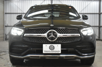 メルセデスベンツ GLC GLC220d 4ﾏﾁｯｸ  AMGﾗｲﾝ ﾚｻﾞｰｴｸｽｸﾙｰｼﾌﾞ ﾚｰﾀﾞｰｾｰﾌﾃｨP 後期型 1ｵｰﾅｰ車両 ｻﾝﾙｰﾌ 全席ﾋｰﾀｰ赤黒革 ﾃﾞｨｽﾄﾛﾆｯｸﾌﾟﾗｽ ﾌﾞﾗｲﾝﾄﾞｽﾎﾟｯﾄ ﾚｰﾝｷｰﾌﾟ AMGｴｱﾛ19AW ｷｰGO PTS ﾌｯﾄｹﾞｰﾄ HUD ﾌﾞﾙﾒｽﾀｰS 地ﾃﾞｼﾞﾅﾋﾞ 360ｶﾒﾗ 2年保証